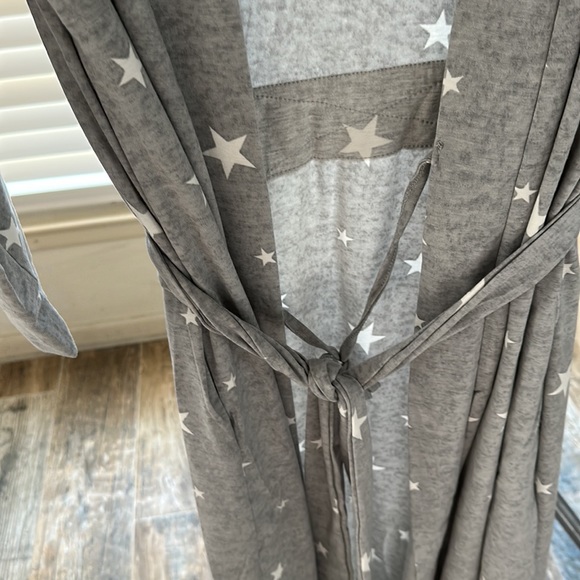 Lightweight Robe - Picture 8 of 8